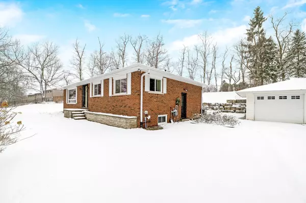 25 Caroline ST, Halton Hills, ON L7G 2J5