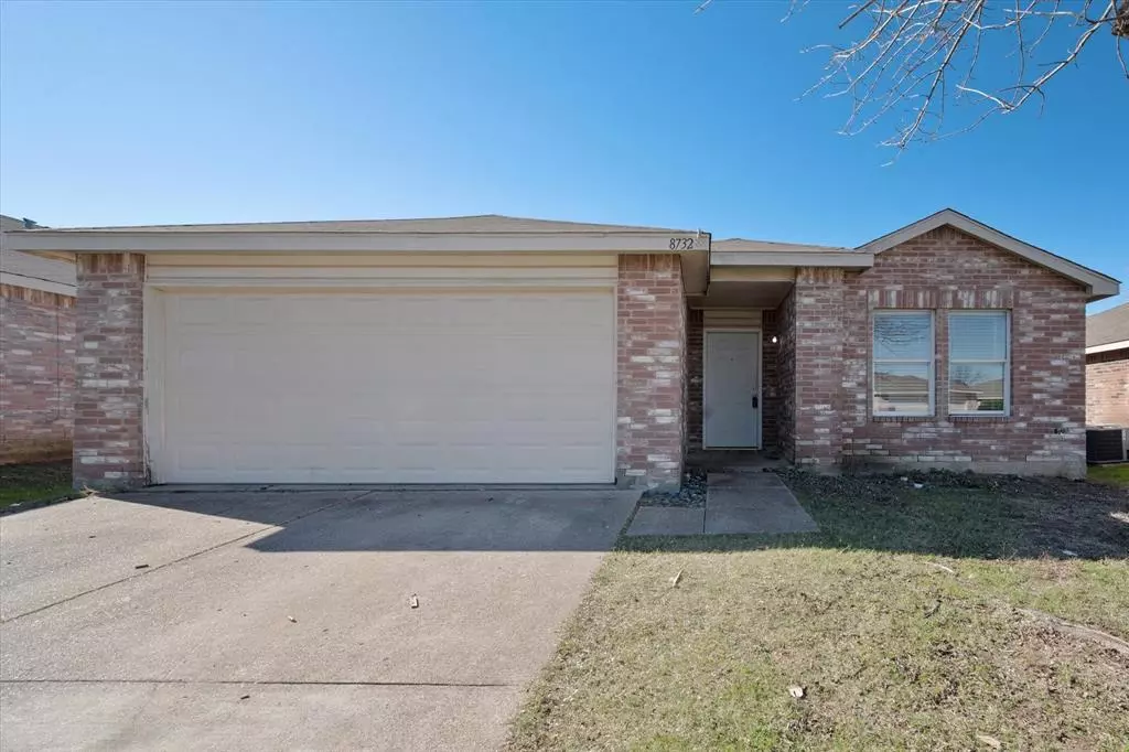 Fort Worth, TX 76123,8732 Hunters Trail