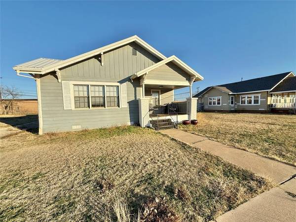 408 N Lee Street, Altus, OK 73521