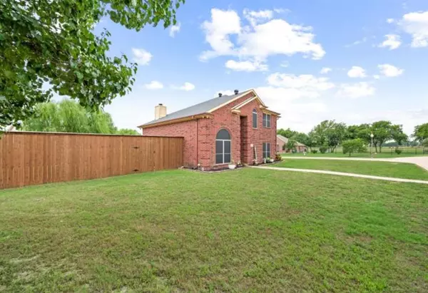 Justin, TX 76247,1324 Valley Drive