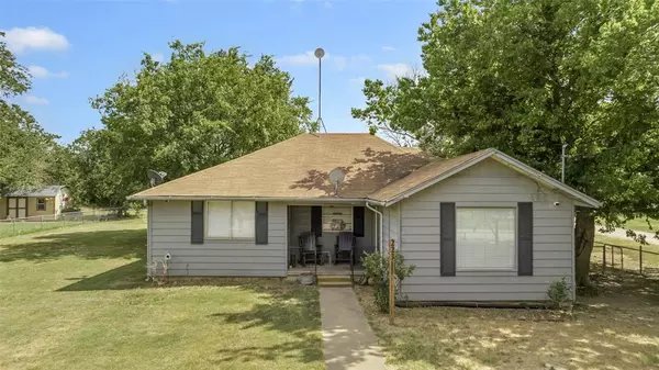 Perrin, TX 76486,223 W Davis Street