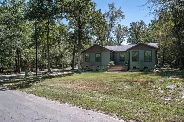 Murchison, TX 75778,632 Dogwood Drive