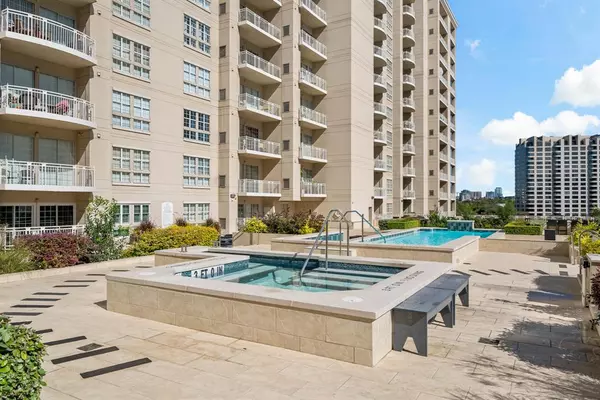 Dallas, TX 75219,3225 Turtle Creek Boulevard #842