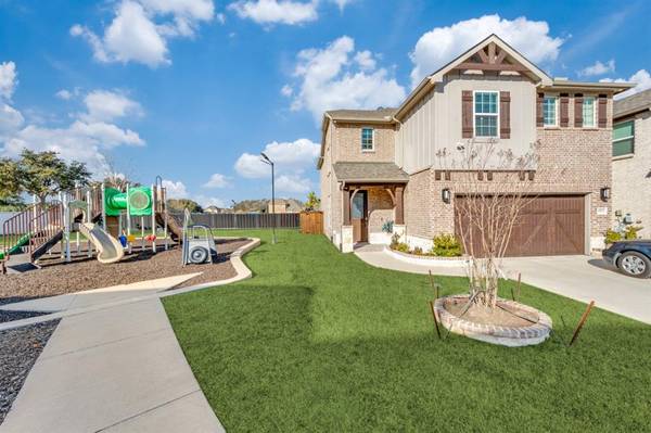 9971 Bates Street, Irving, TX 75063