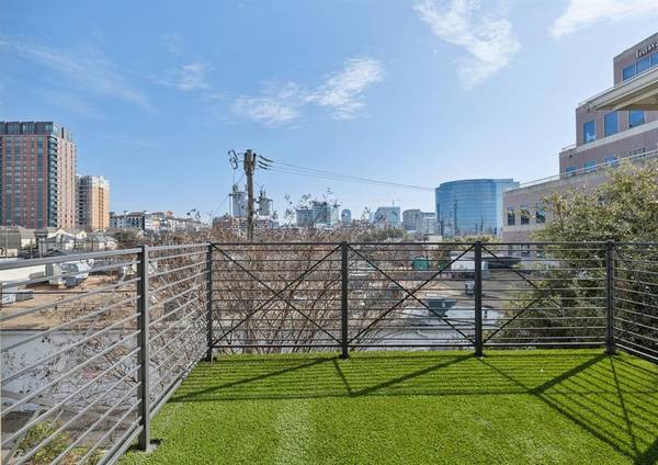 2606 Shelby Avenue #206, Dallas, TX 75219