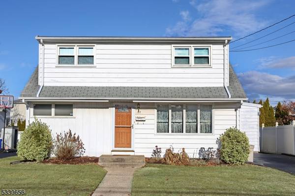 177 Cambridge Ave, Saddle Brook Twp., NJ 07663