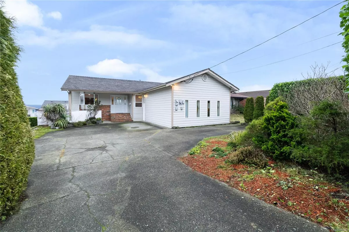 Campbell River, BC V9W 6B3,689 Alder St S