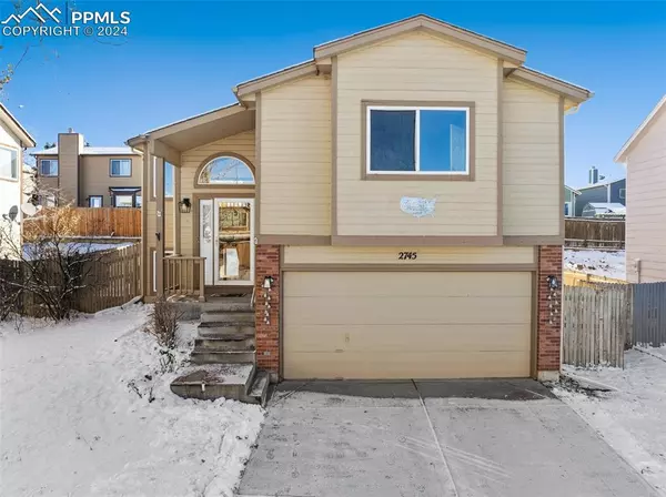 2745 Charlottesville DR, Colorado Springs, CO 80922