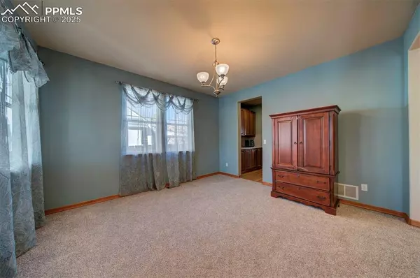 Colorado Springs, CO 80922,5333 Hopalong TRL