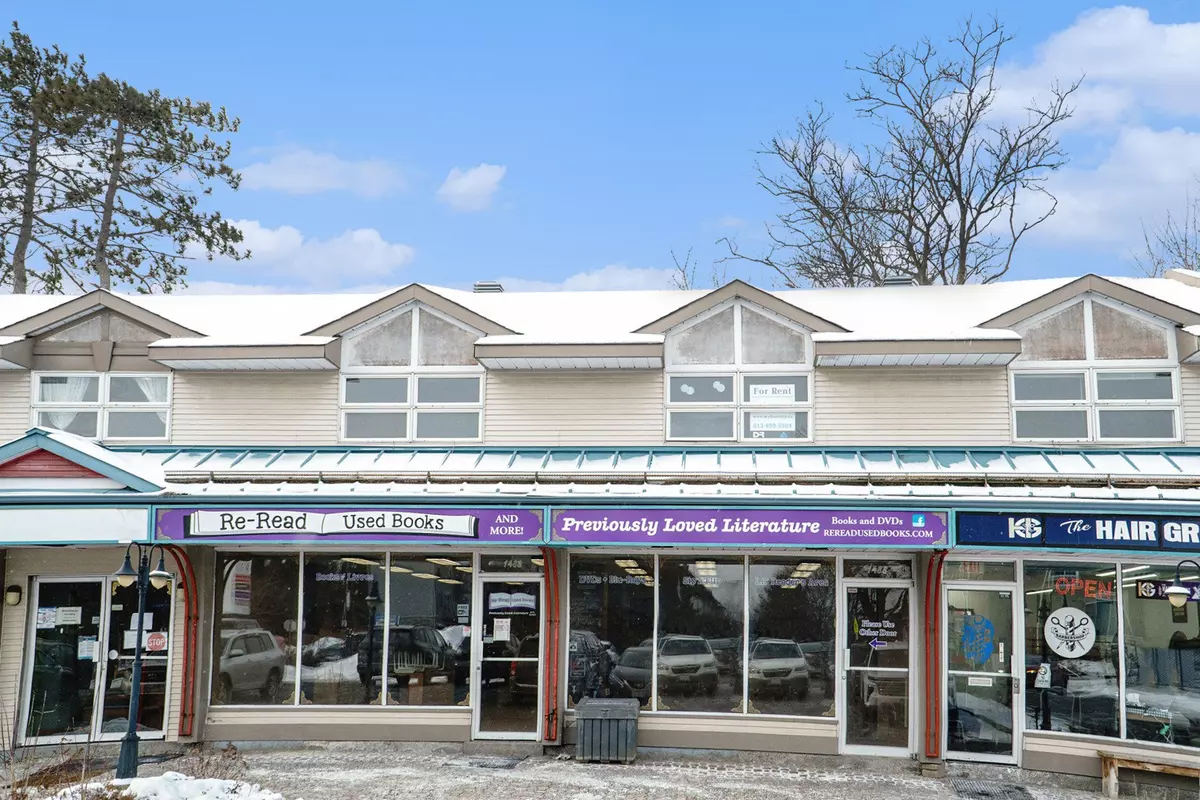 Stittsville - Munster - Richmond, ON K2S 1E3,1488 Stittsville Main ST #8