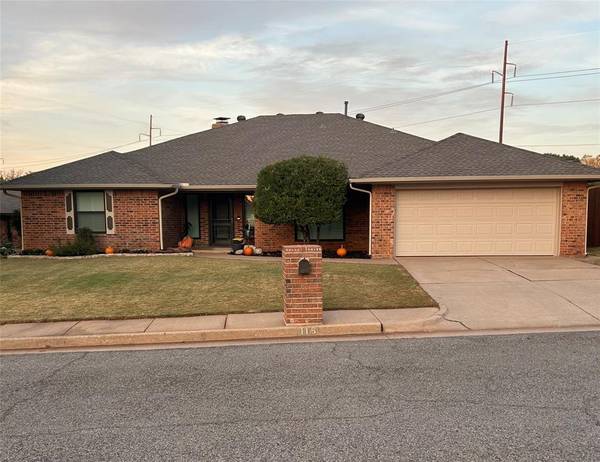 116 EASY STREET Court, Edmond, OK 73012