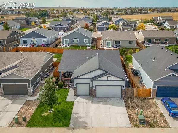 Milliken, CO 80543,1033 S Traildust DR