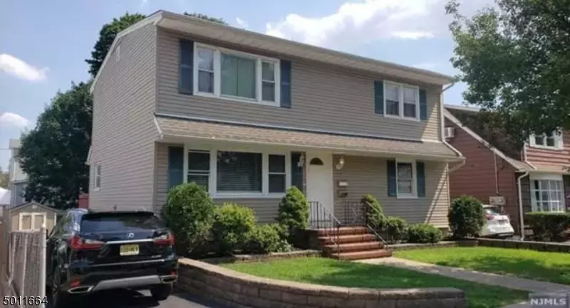 313 6TH ST, Carlstadt Boro, NJ 07072