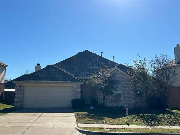 504 Rocky Creek Drive, Mansfield, TX 76063