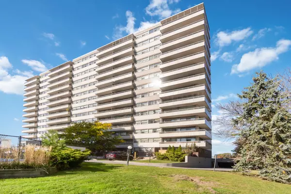 Niagara, ON L2T 3J7,215 GLENRIDGE AVE #409