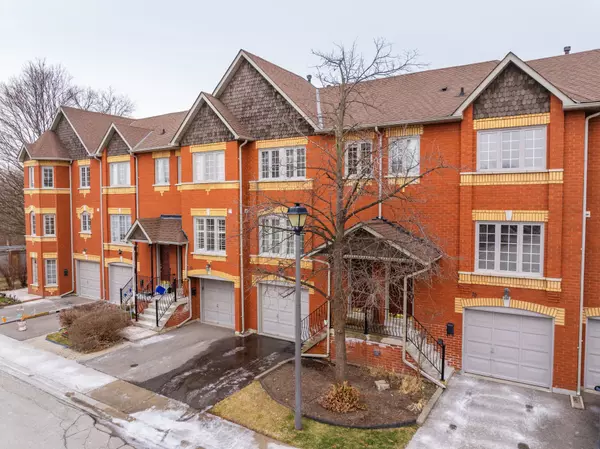 95 Weldrick RD E #14, Richmond Hill, ON L4C 0H6