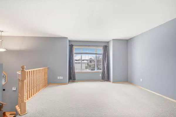 Red Deer, AB T4R 3K8,33 Ireland CRES