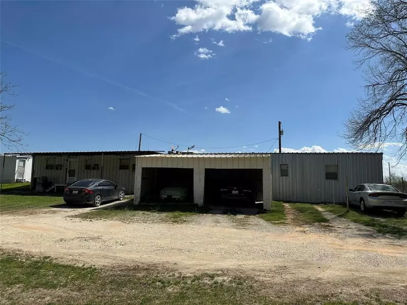 3210 Rural Ranch Road #14, Gainesville, TX 76240