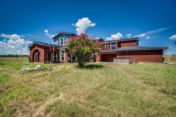 4400 Saint Leger Drive, Cleburne, TX 76033