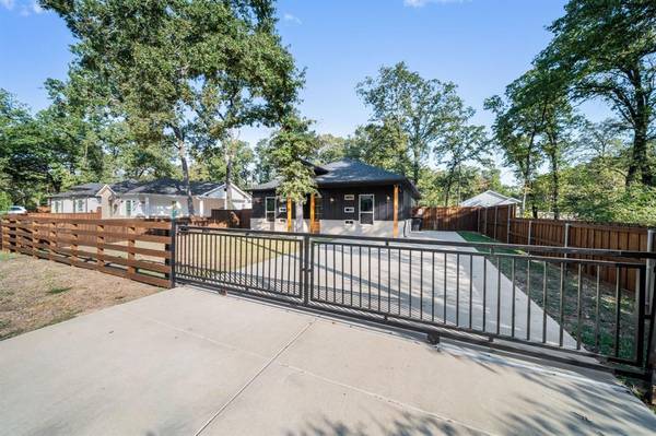 6222 Inca Drive, Mabank, TX 75156