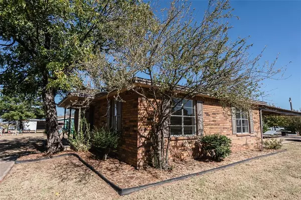 Nocona, TX 76255,1226 Clay Street