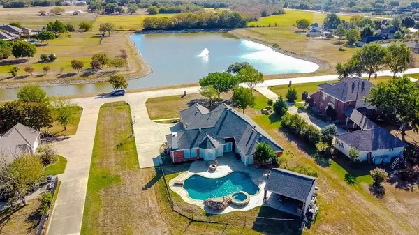 Shady Shores, TX 76208,215 Lakeside Drive