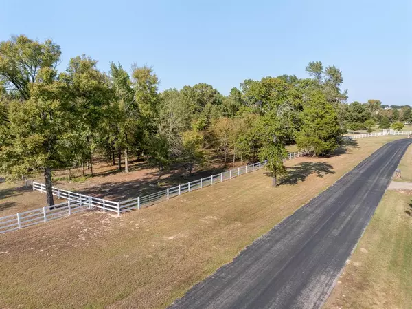 Lindale, TX 75771,23240 Bridle View Drive