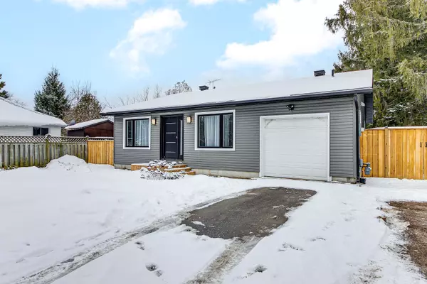 Innisfil, ON L0L 1C0,1050 Emily ST