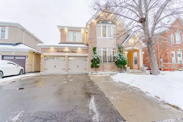 39 Huntspoint DR, Brampton, ON L6P 2E9