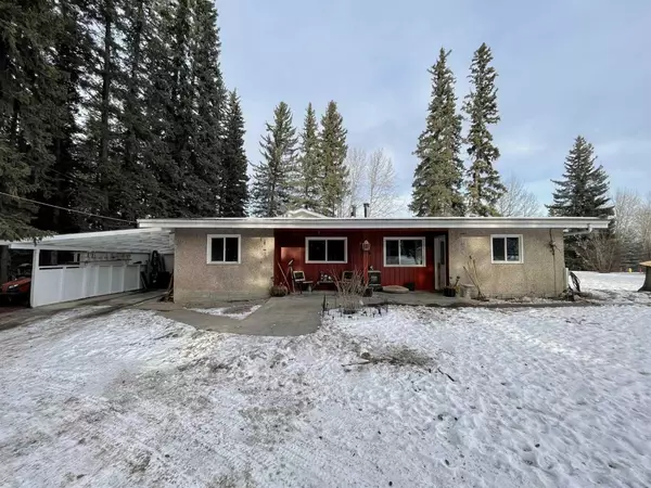 203 Maurer DR, Hinton, AB T7V 2C4