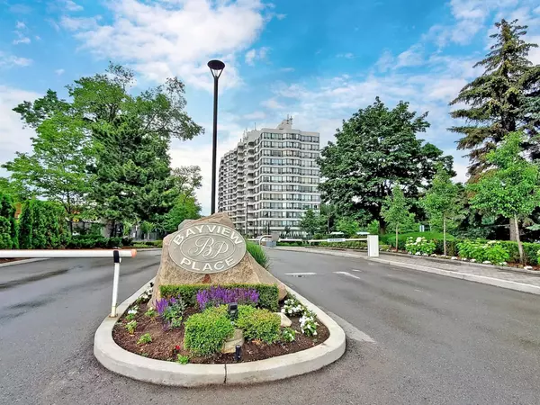 Richmond Hill, ON L4B 3J7,8501 Bayview AVE #808