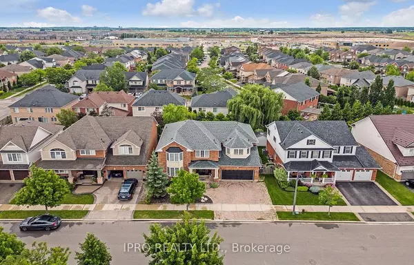 1382 Storey DR, Milton, ON L9T 6N4