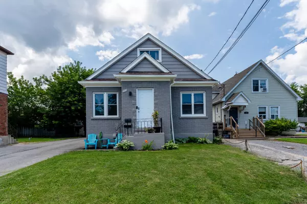 366 Carlton ST, St. Catharines, ON L2M 4W6