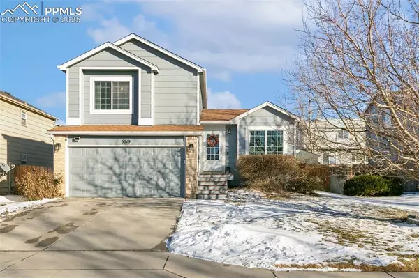 Colorado Springs, CO 80923,6019 Bow River DR