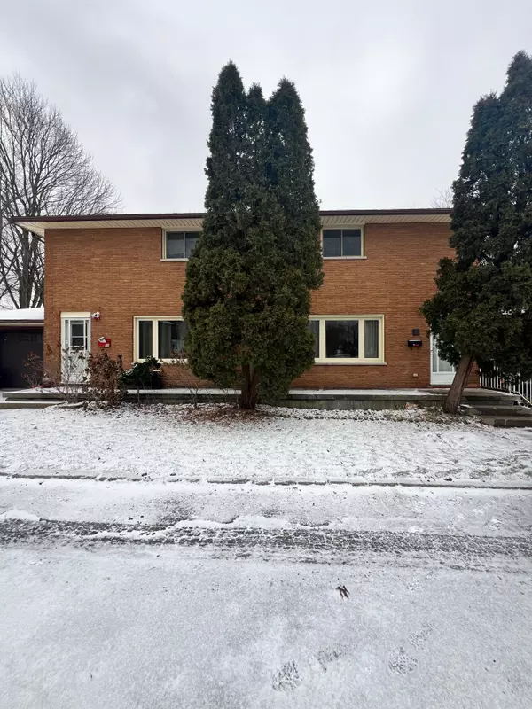 London, ON N5Z 4C4,68 Almond RD #66-68