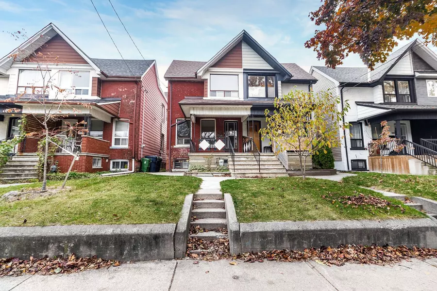 258 Symington AVE #Main, Toronto W02, ON M6P 3W8