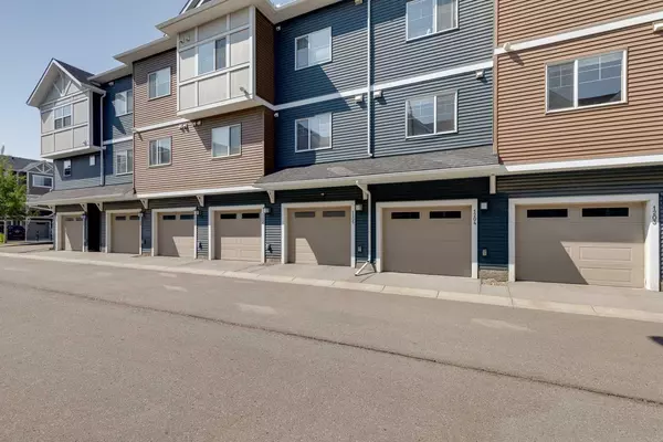 Airdrie, AB T4A 0M4,1225 Kings Heights WAY Southeast #1204