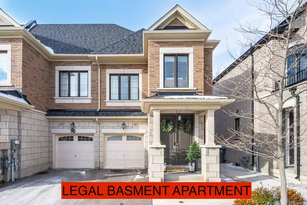 18 Angelfish RD, Brampton, ON L7A 5C5