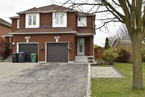 Mississauga, ON L5N 6Y5,7058 STONEYWOOD WAY N