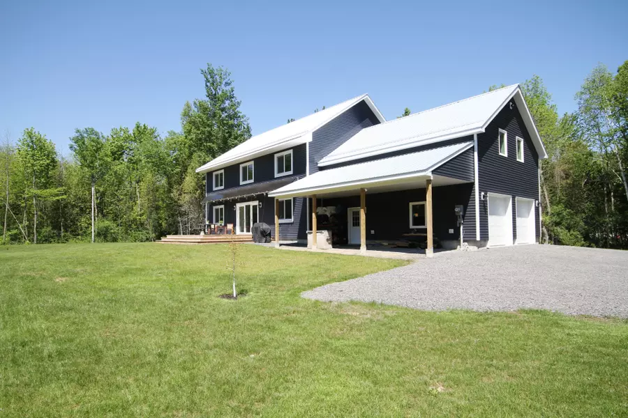 734 Townline RD, North Grenville, ON K0G 1J0