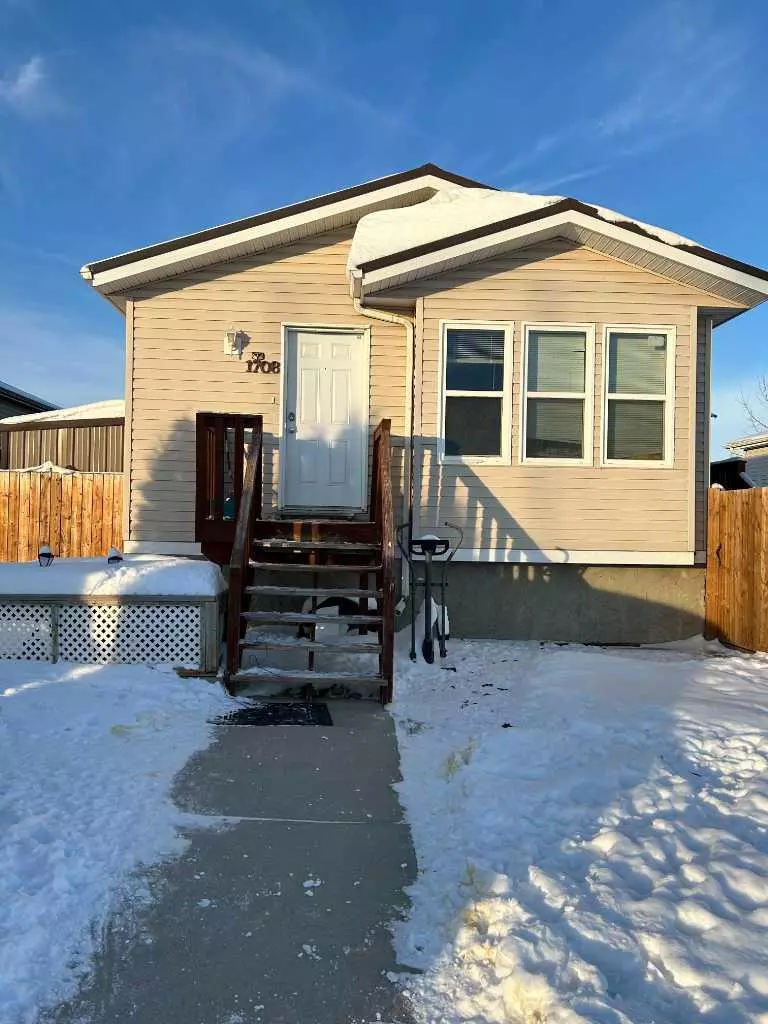 Brooks, AB T1R 1K3,1708 2nd AVE E