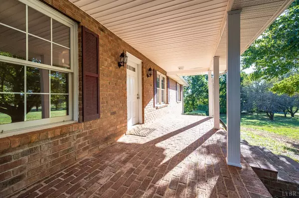 Spout Spring, VA 24593,2160 Gala Lake RD