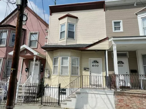 600 N 5th St, Newark City, NJ 07107