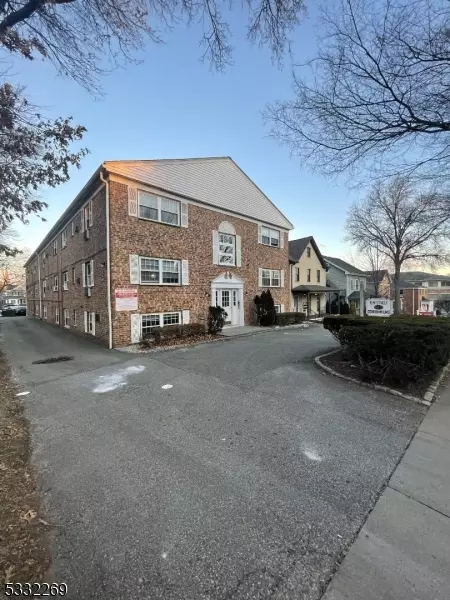 48-50 Elm St #B6, Morristown Town, NJ 07960