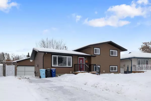 155 Highfield ST, Fort Mcmurray, AB T9H 3T1