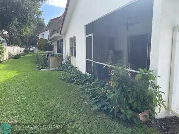 Coral Springs, FL 33065,8957 NW 23rd St  #8957