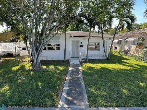 1946 Rodman St, Hollywood, FL 33020