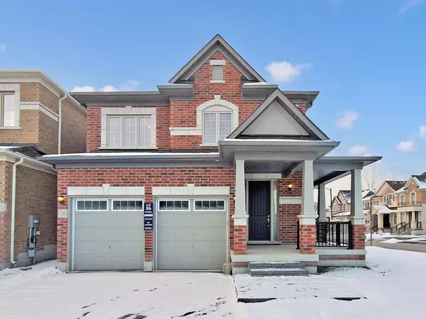 106 HELENA CT, Newmarket, ON L3X 0K2