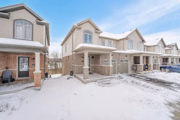 Waterloo, ON N3H 0E3,740 Linden DR #15