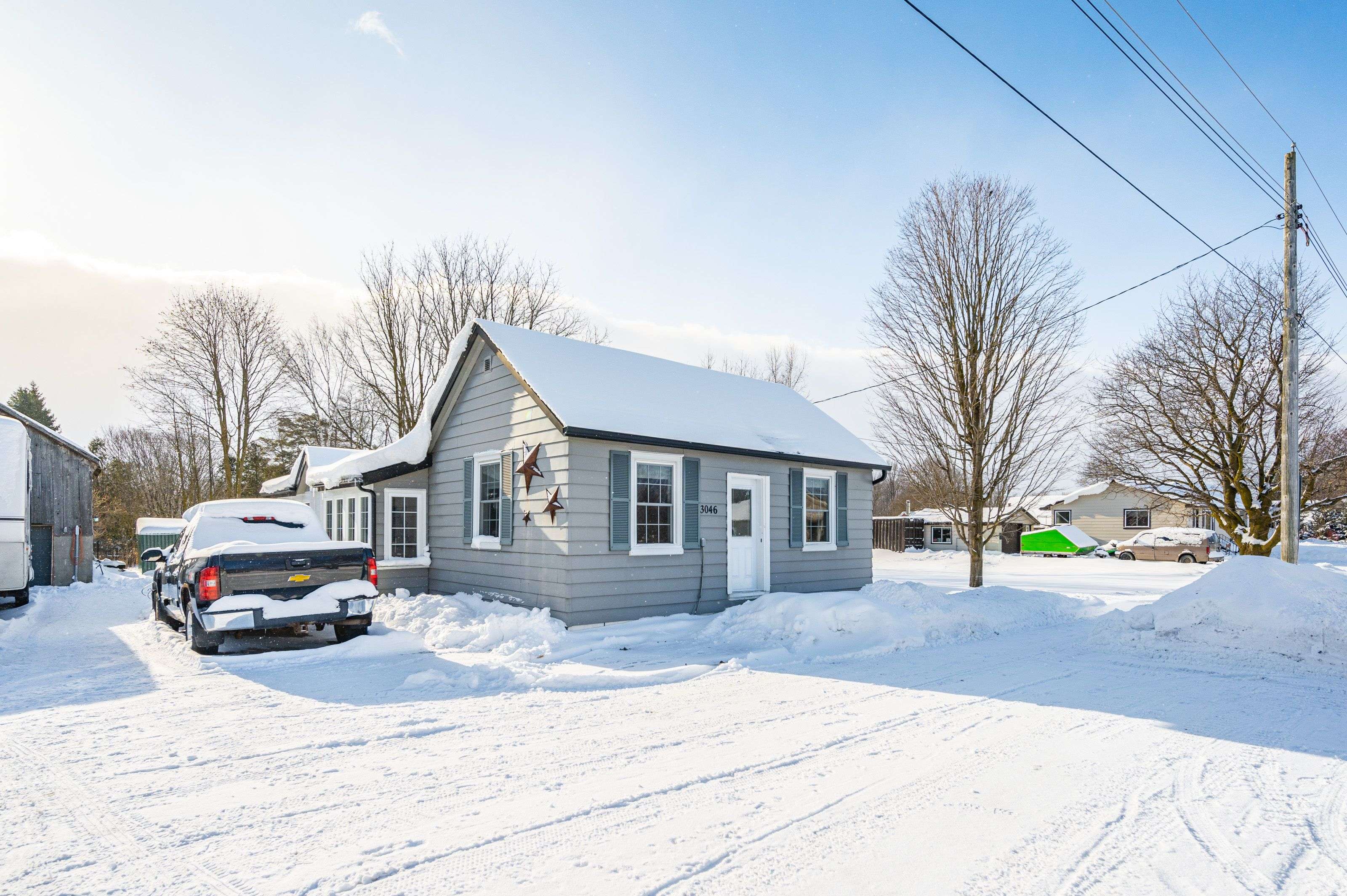 Howick, ON N0G 1V0,3046 Station RD
